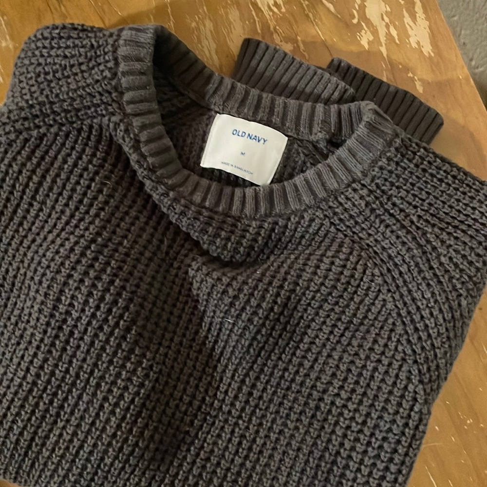 Grey old navy sweater
